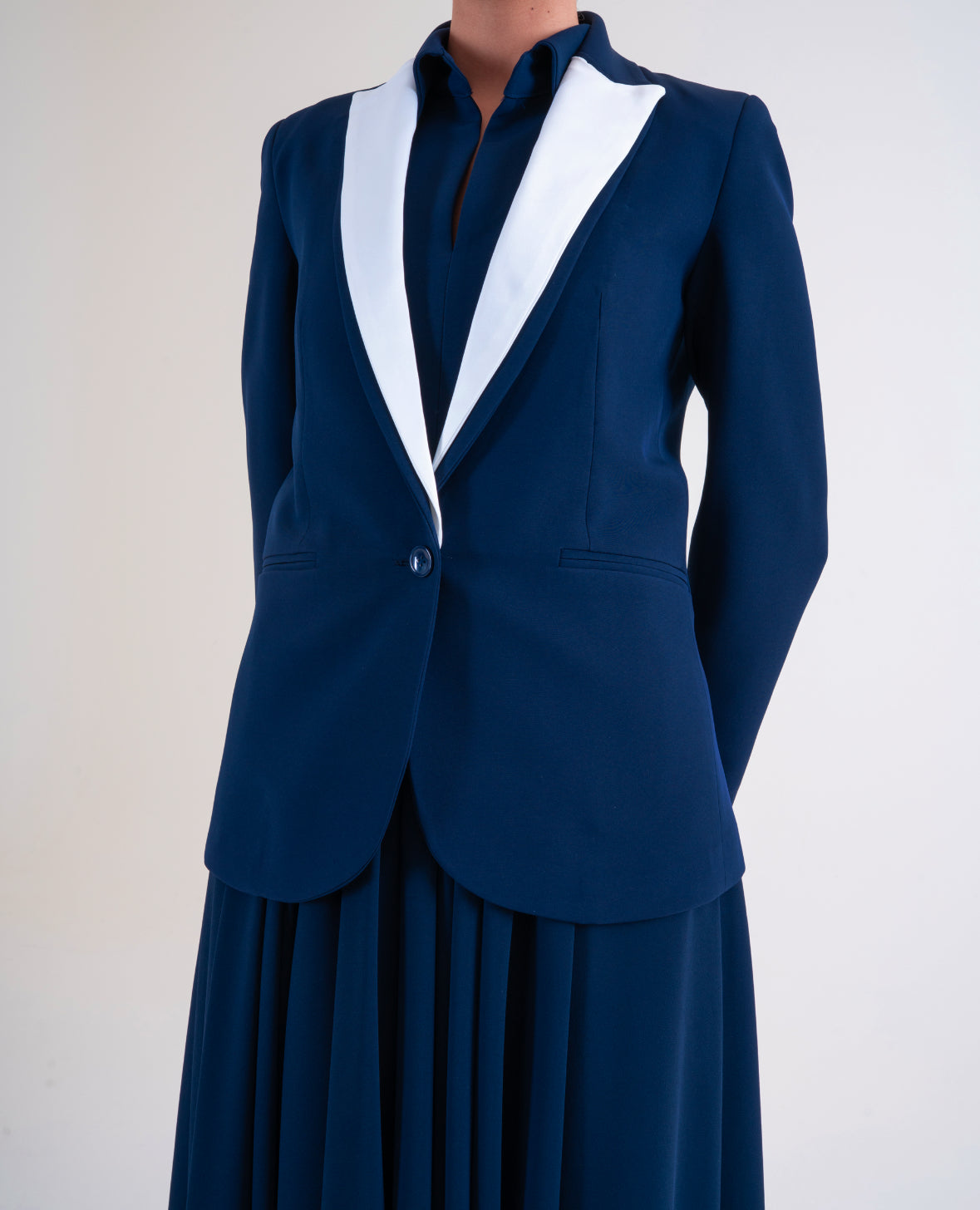 THE BLUE HOUR BLAZER