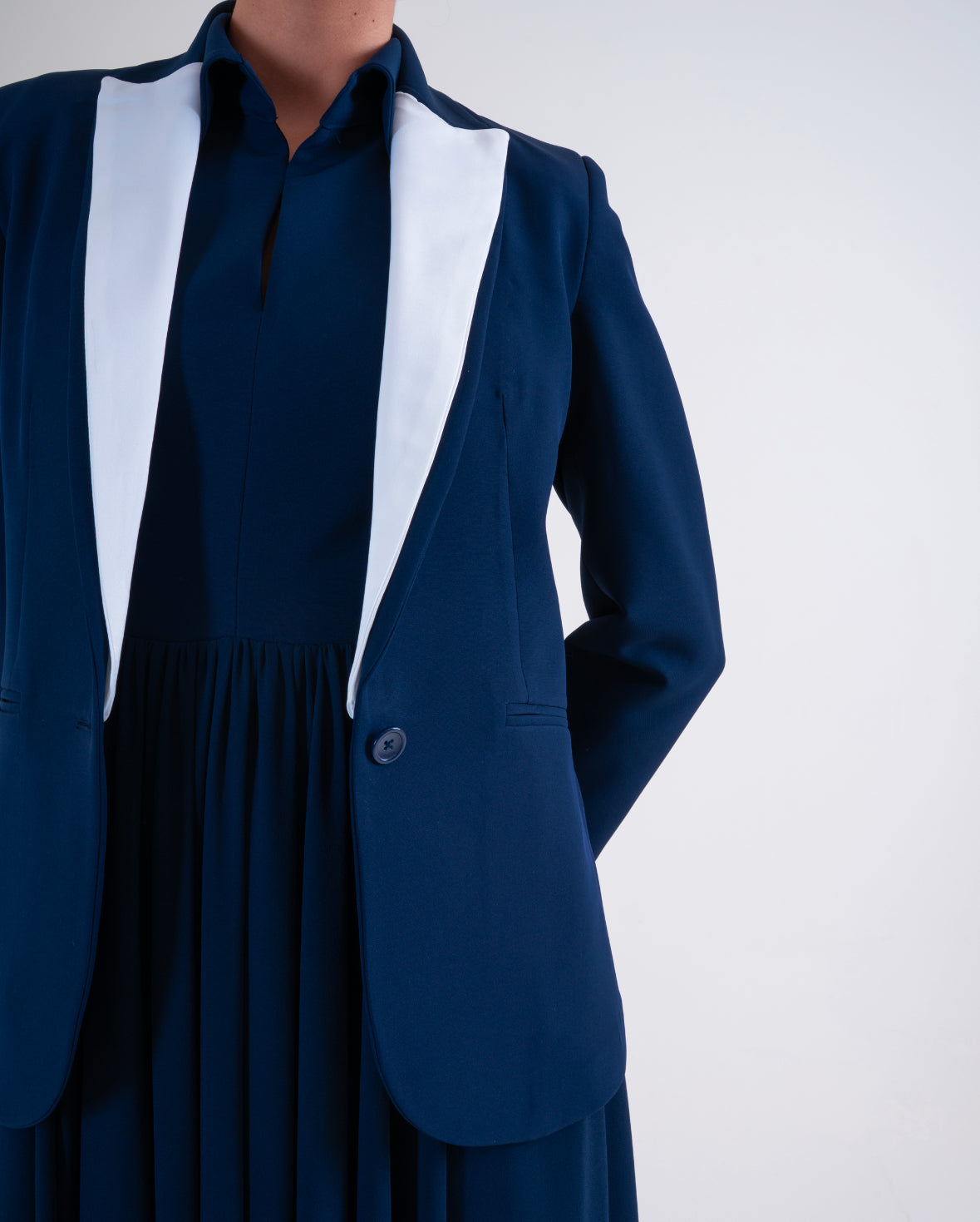 THE BLUE HOUR BLAZER