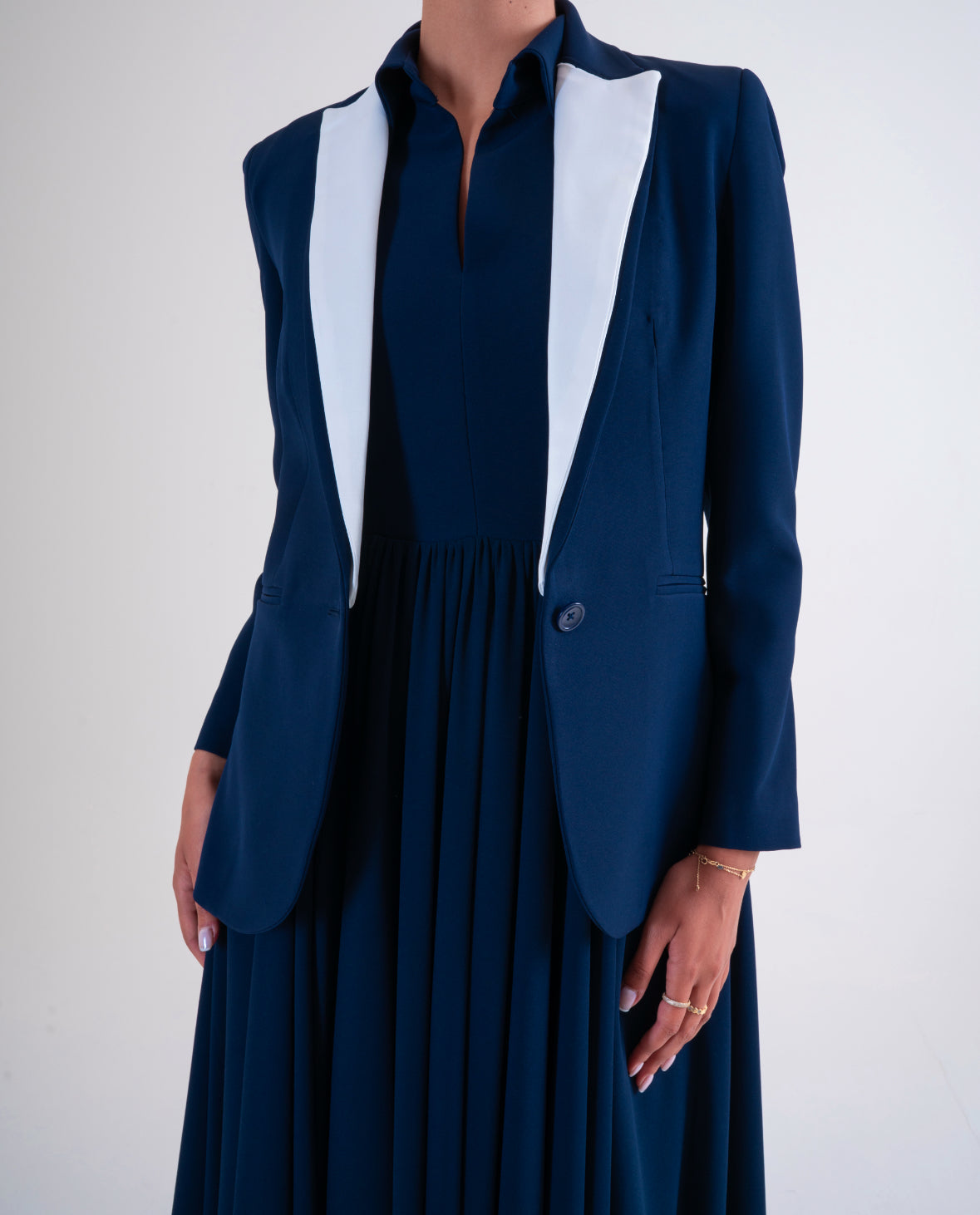 THE BLUE HOUR BLAZER